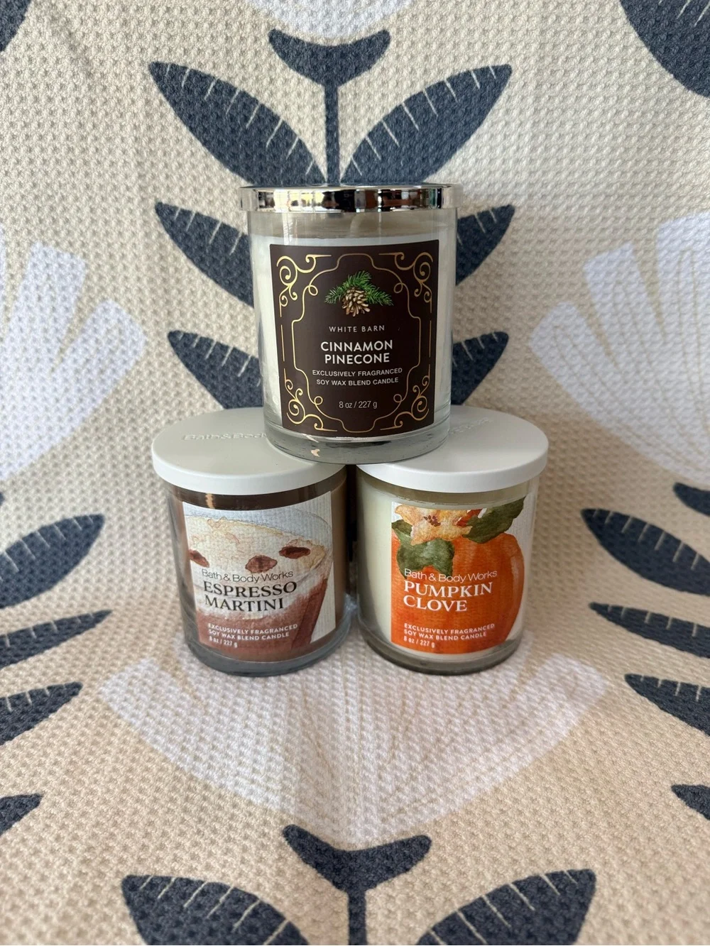 Bath & Body Works Single Wick Pumpkin Clove, Espresso Martini & Cinamon Pincone